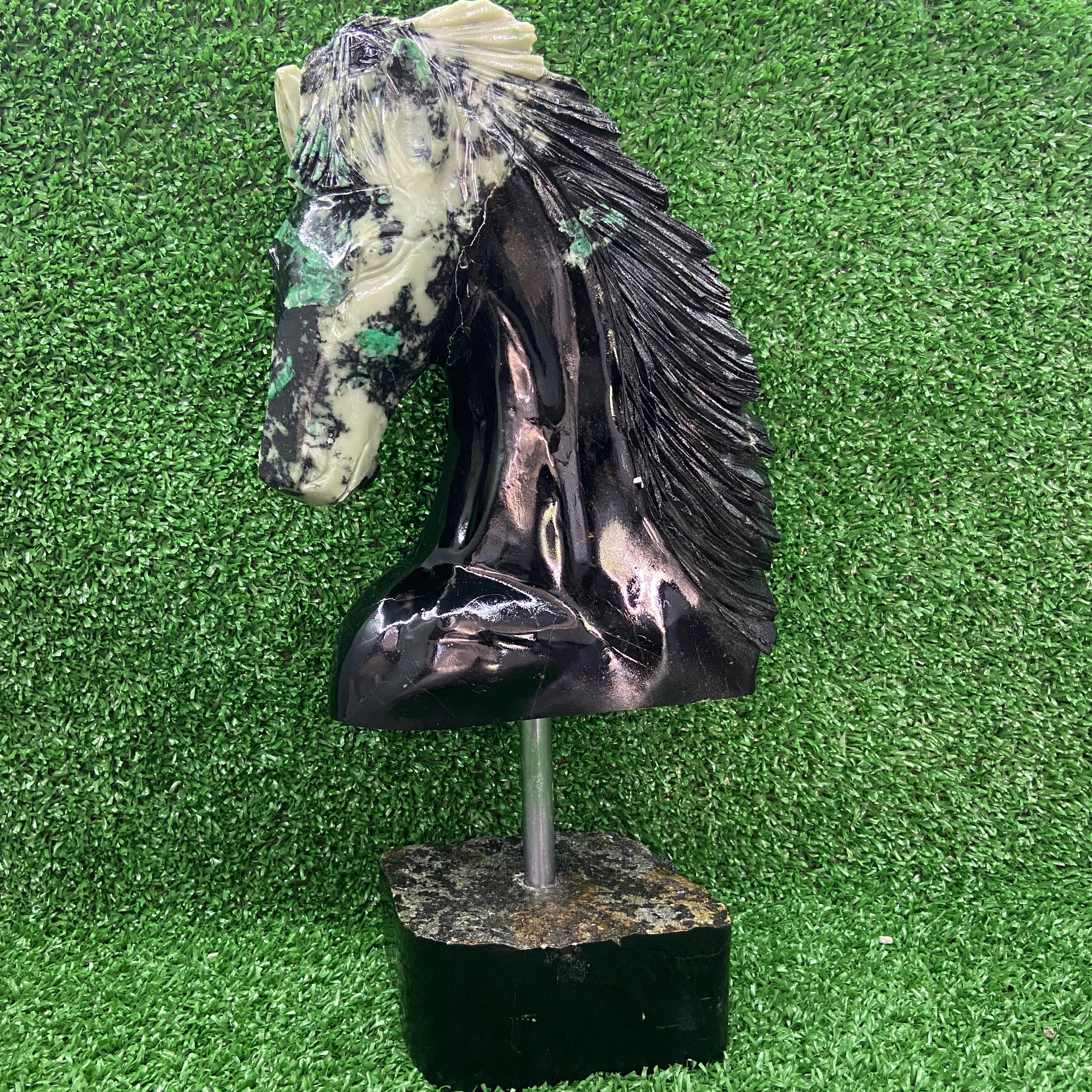 Cabeça de Cavalo de Esmeralda - 31