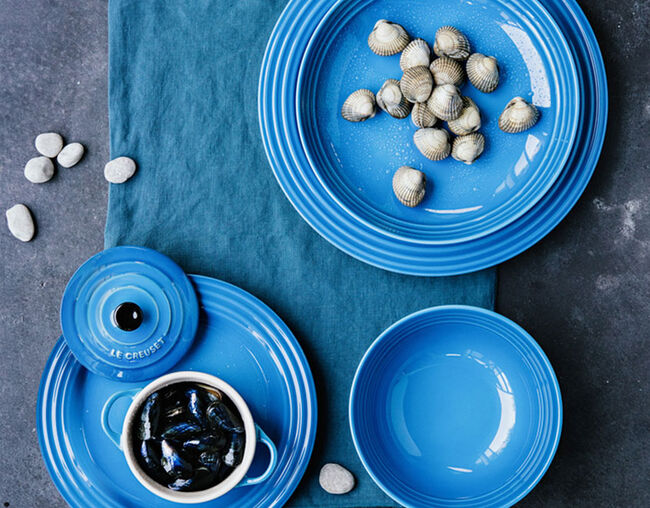PRATO RASO 22CM VANCOUVER Azul Caribe Le Creuset