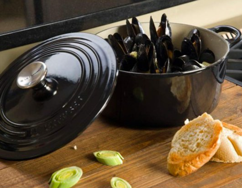 PANELA REDONDA 26CM Black Onyx Le Creuset
