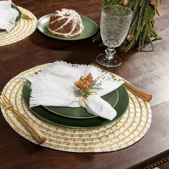 LUGAR AMERICANO BRANCO E DOURADO