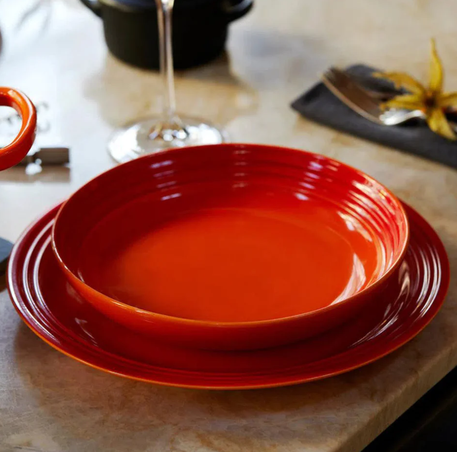 PRATO FUNDO 22CM VANCOUVER Vermelho Le Creuset