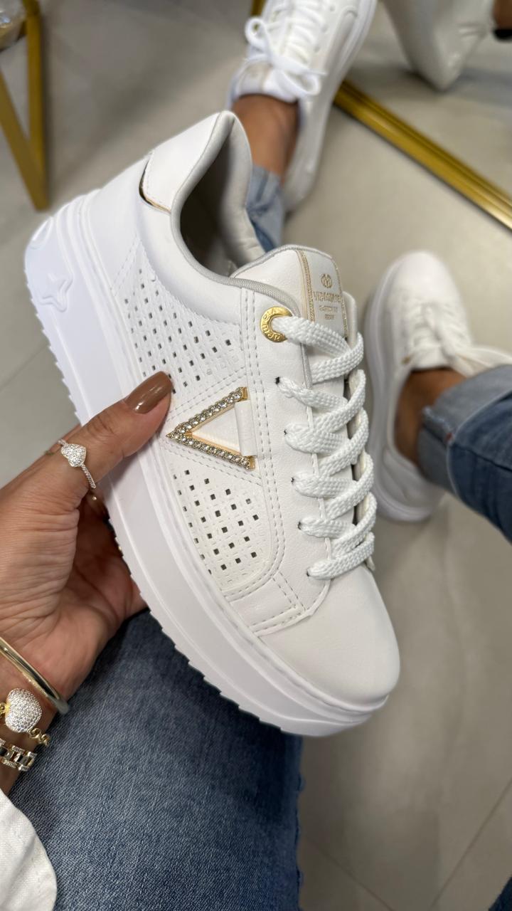 TÊNIS VIAMARTE 055037