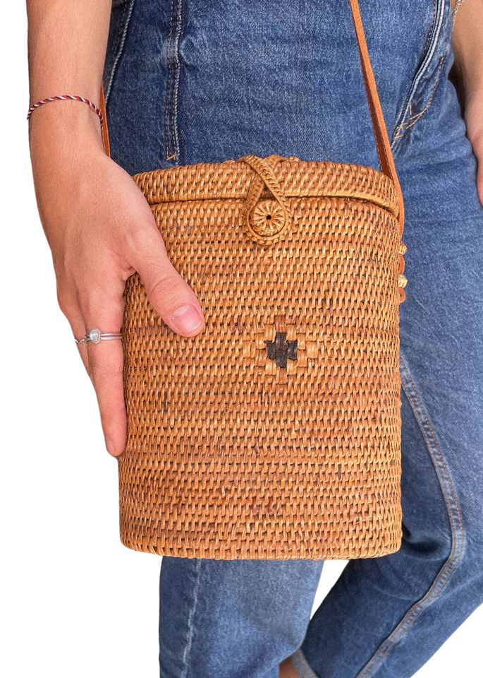 Bolsa Manggis de ata | Casa Akar