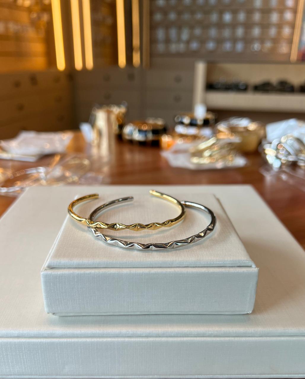 Bracelete fio de trança