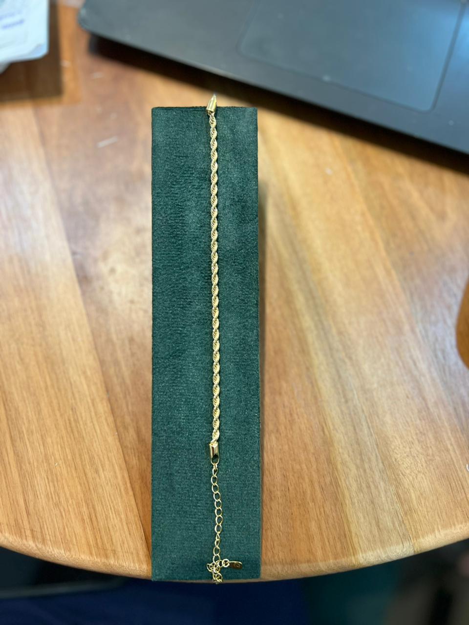 Pulseira cordão Baiano Dourado com fecho pequeno