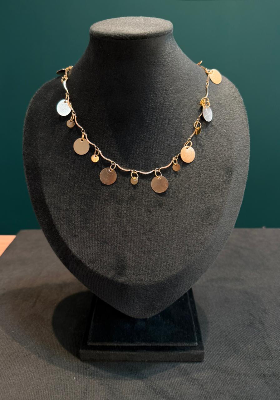 colar portuguesa dourado