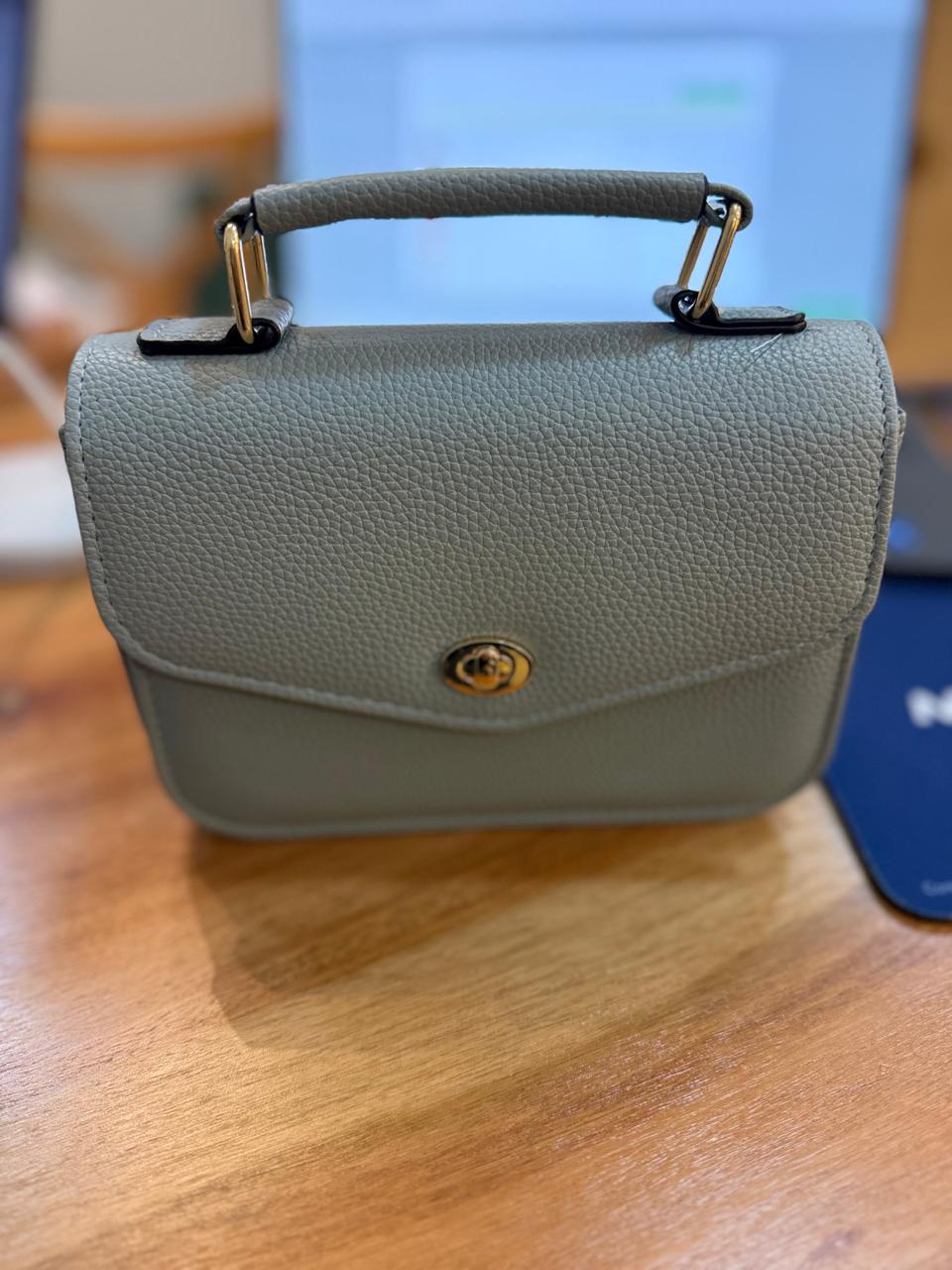Bolsa media azul