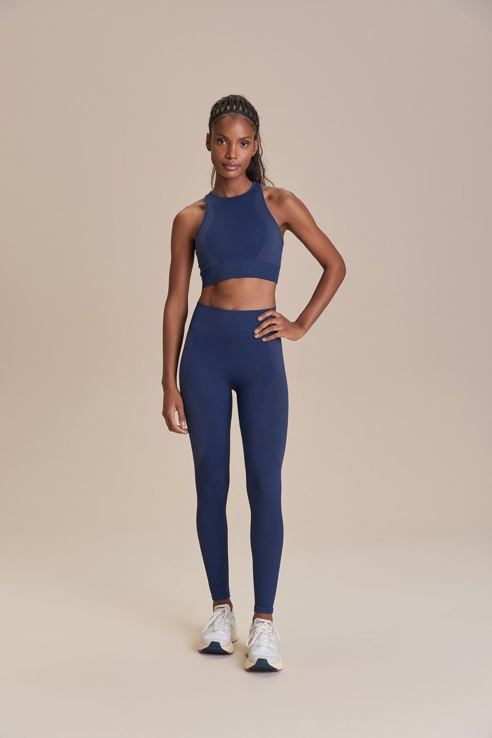 Top Seamless Knit Edge 3