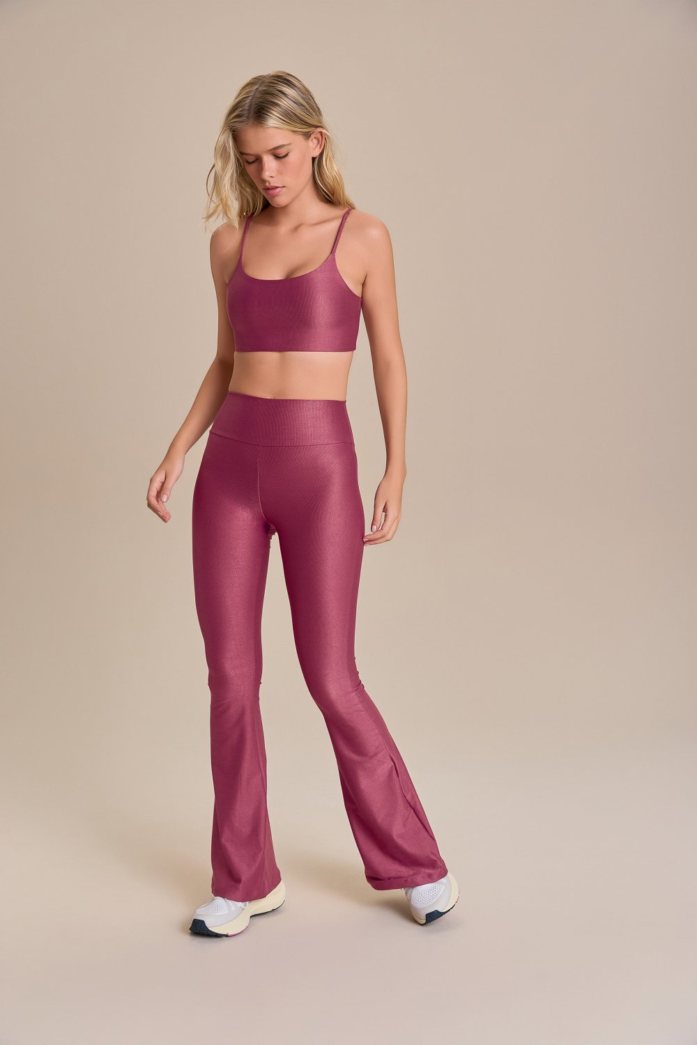 Calca Flare Allure Adaptiv 3