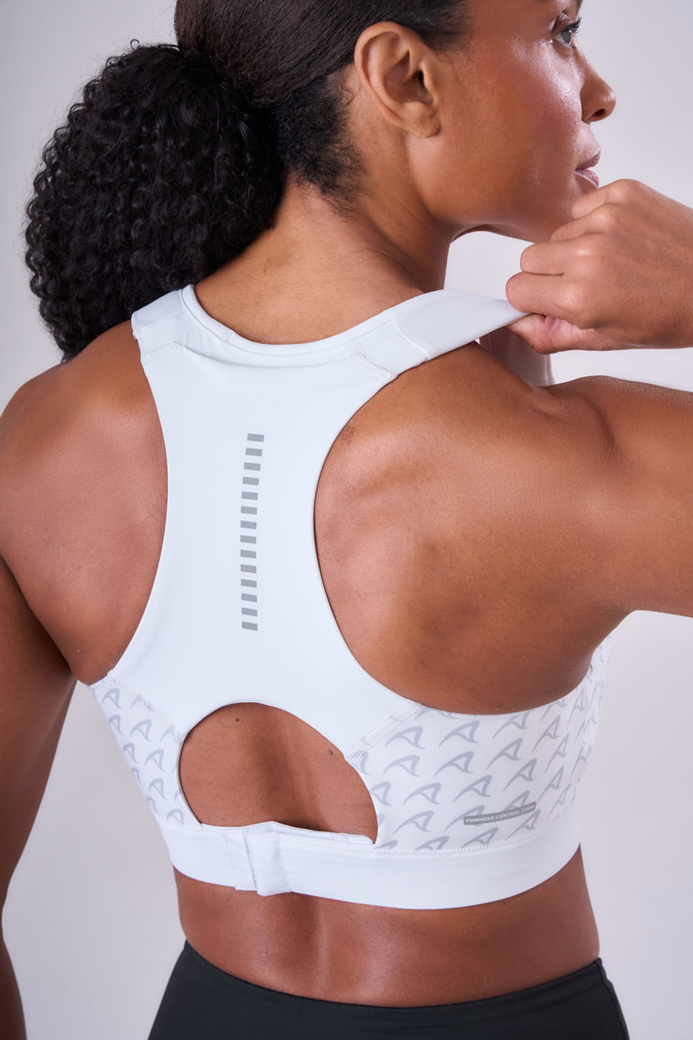 TOP GRIT BOSSA AJUSTAVEL 1 BOLSO NADADOR FEM IND BRANCO/ESTAMPA INSTITUCIONAL 2