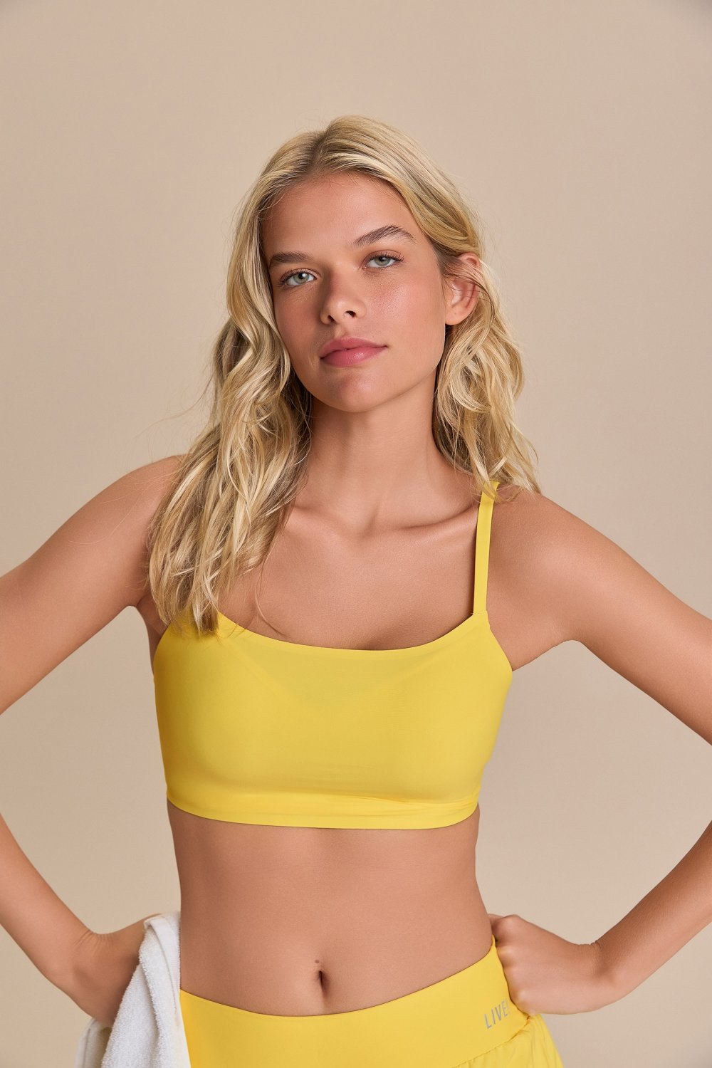 Top Wide Cor:Amarelo;Tamanho:P 1