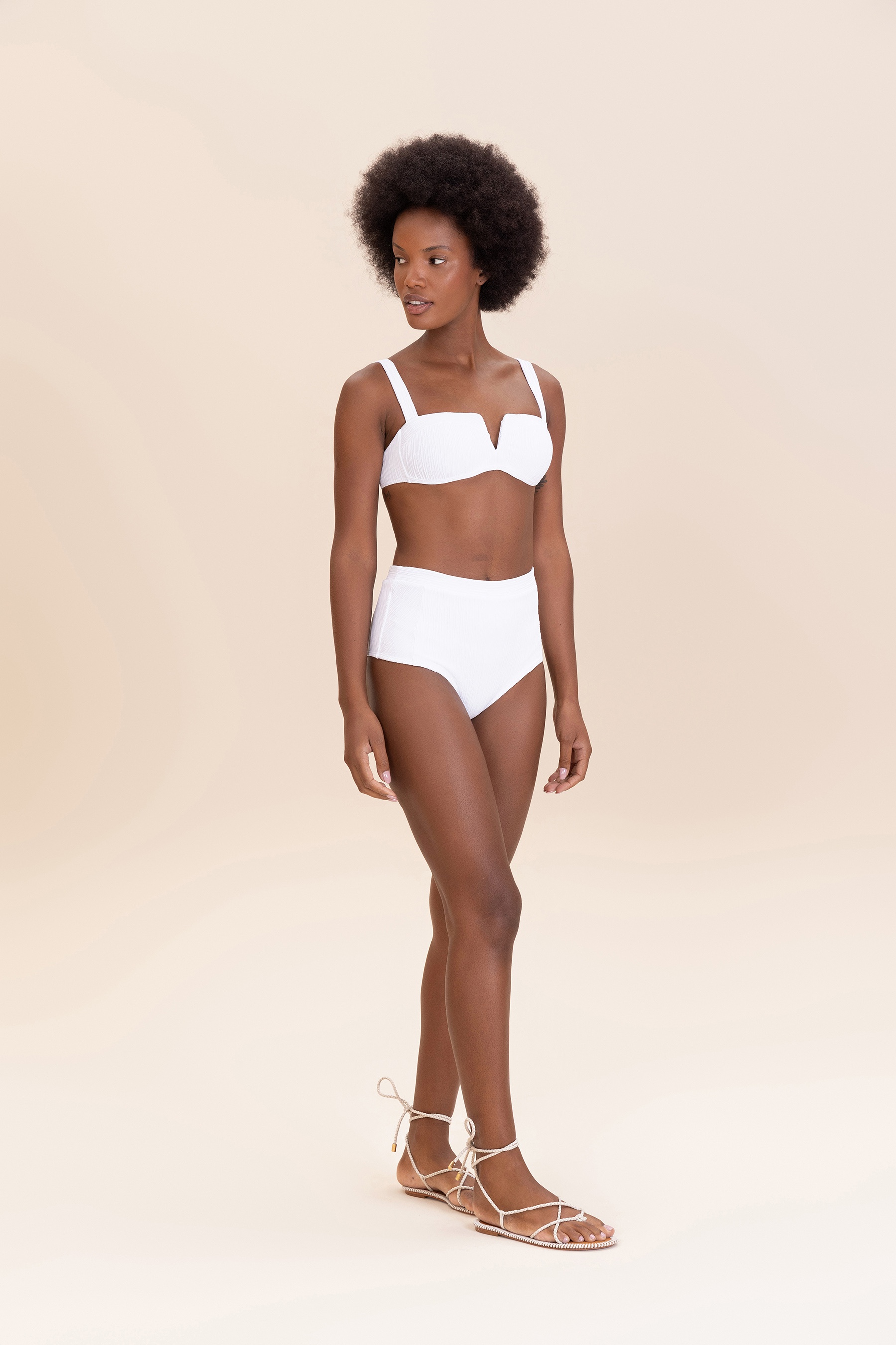 Tanga Hot Pant Curl 2