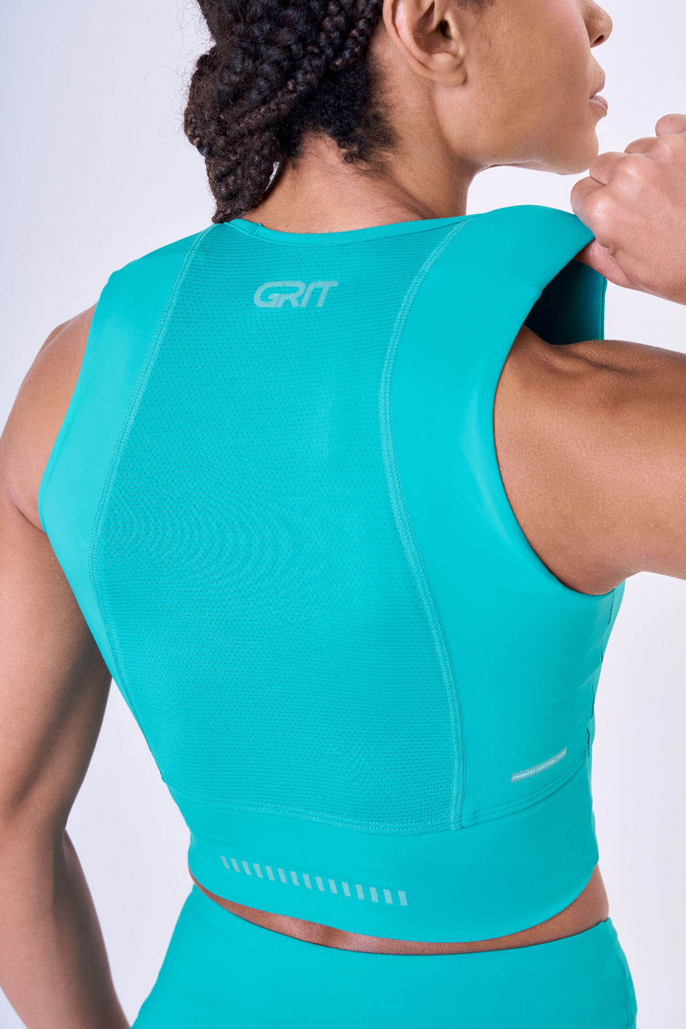 TOP CROPPED GRIT BOSSA 1 BOLSAO Cor:Mocassim;Tamanho:M 19