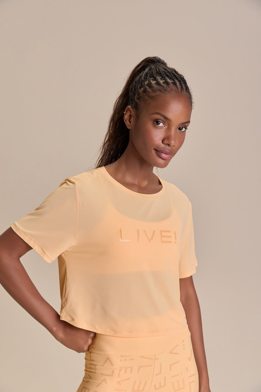Camiseta Cropped Live Comfort Cor:Amarelo;Tamanho:M 1