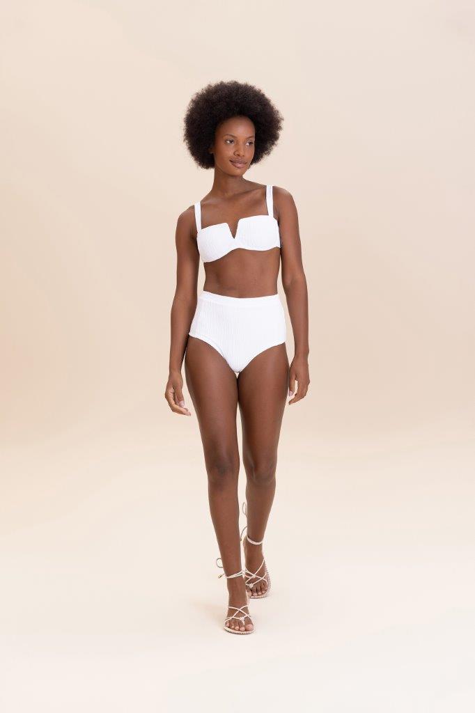 Tanga Hot Pant Curl 8