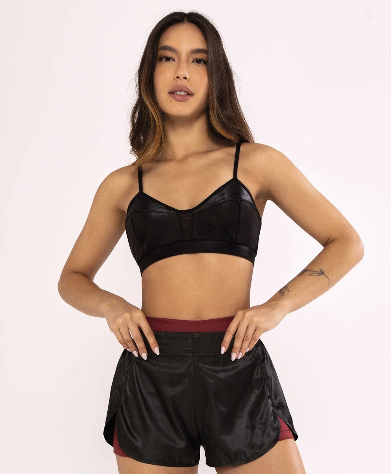 Top Couro Ecologico Com Tule 1