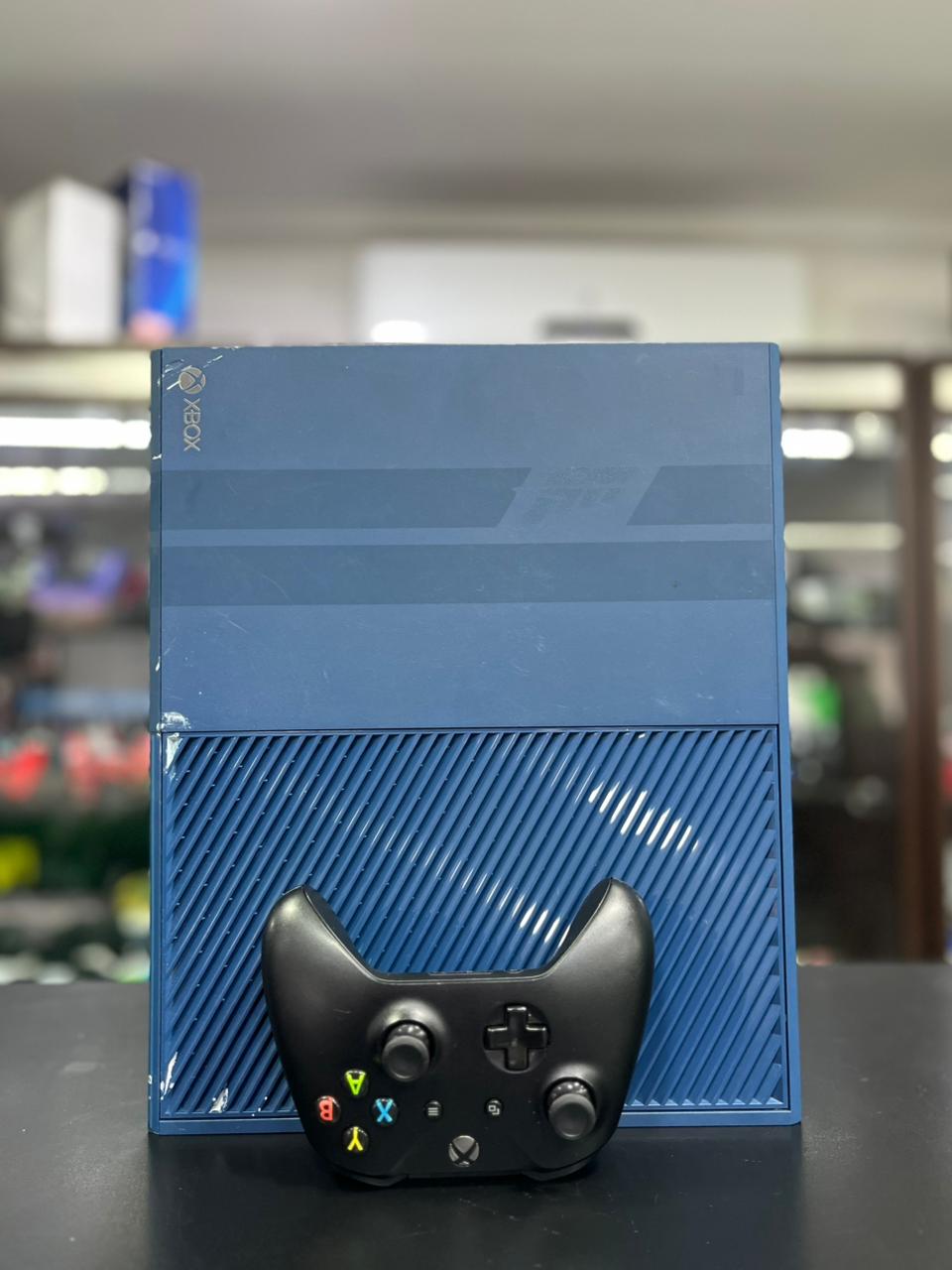 Xbox One 1TB Edição Especial Forza Azul + Controle Original + 03 Jogos + Garantia Pronto para Jogar