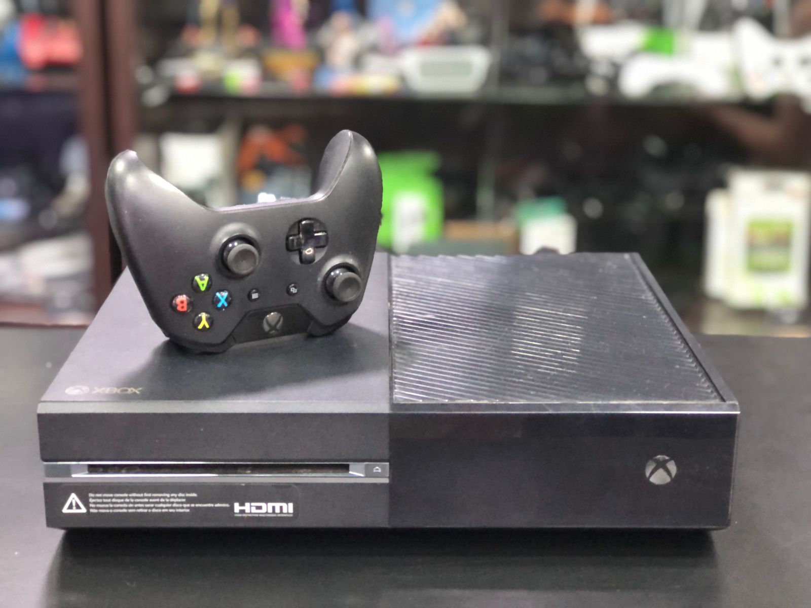 Xbox One Fat 01 tera + 1 Controle Original  - Produto Usado