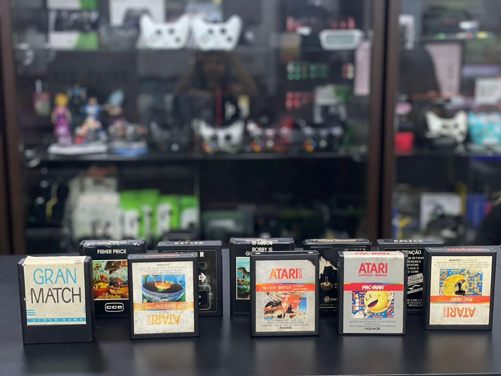 Atari 2600s Polyvox + Caixa + 2 Controles + cartuchos item usado