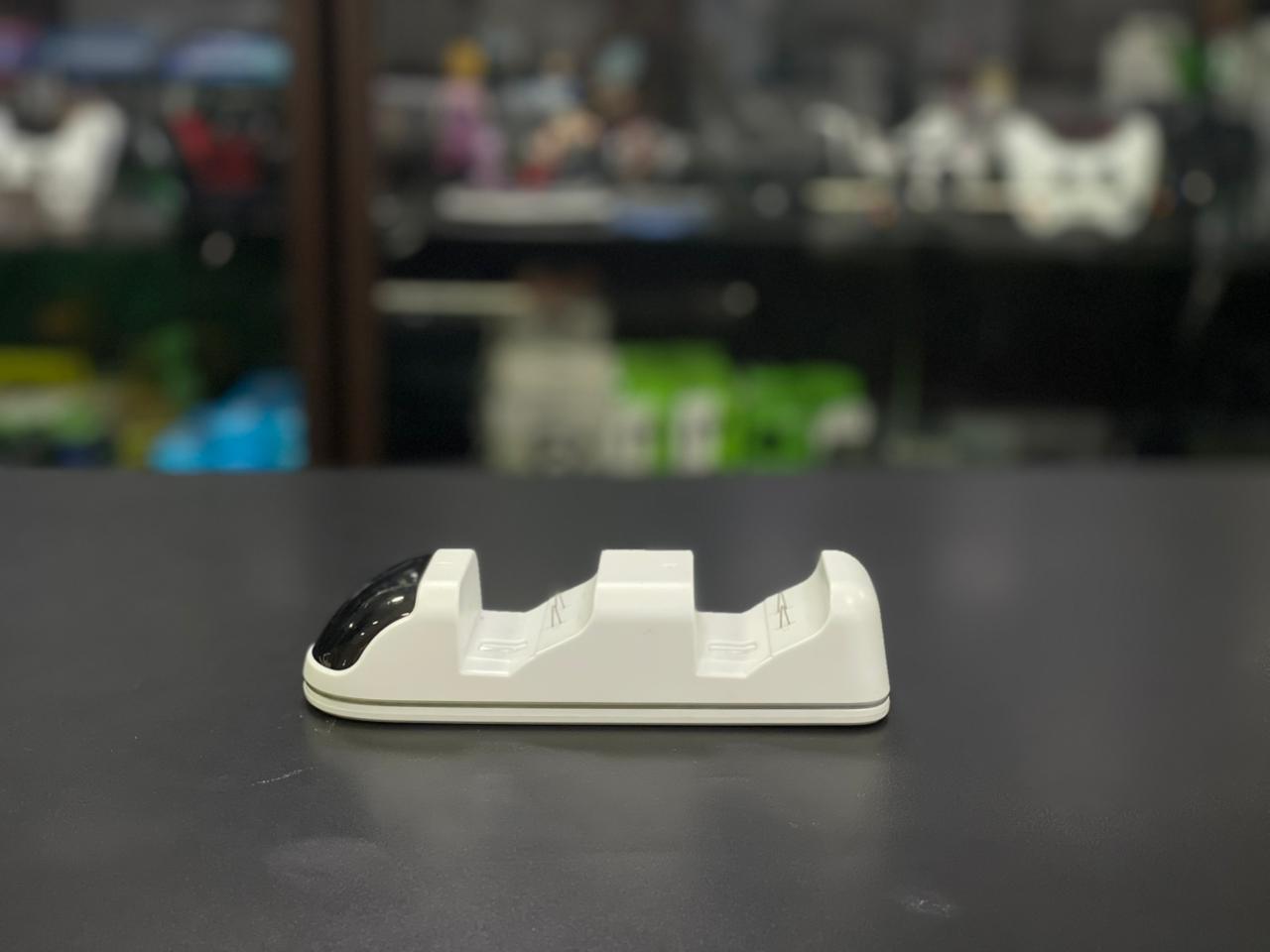 Carregador de Controle Xbox X Series / Xbox One 5V – Branco