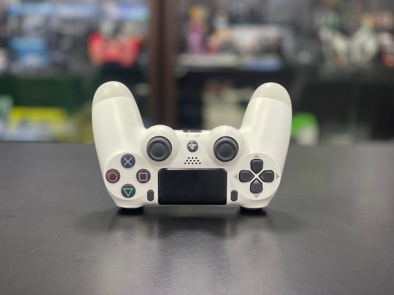 Controle PlayStation 4 sem fio branco primeira linha revisado