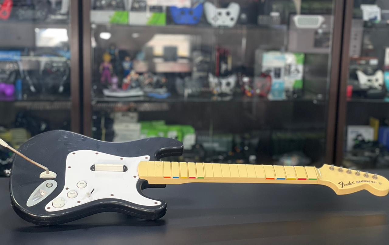 Guitarra Rock Band Fender sem fio com defeito Xbox 360