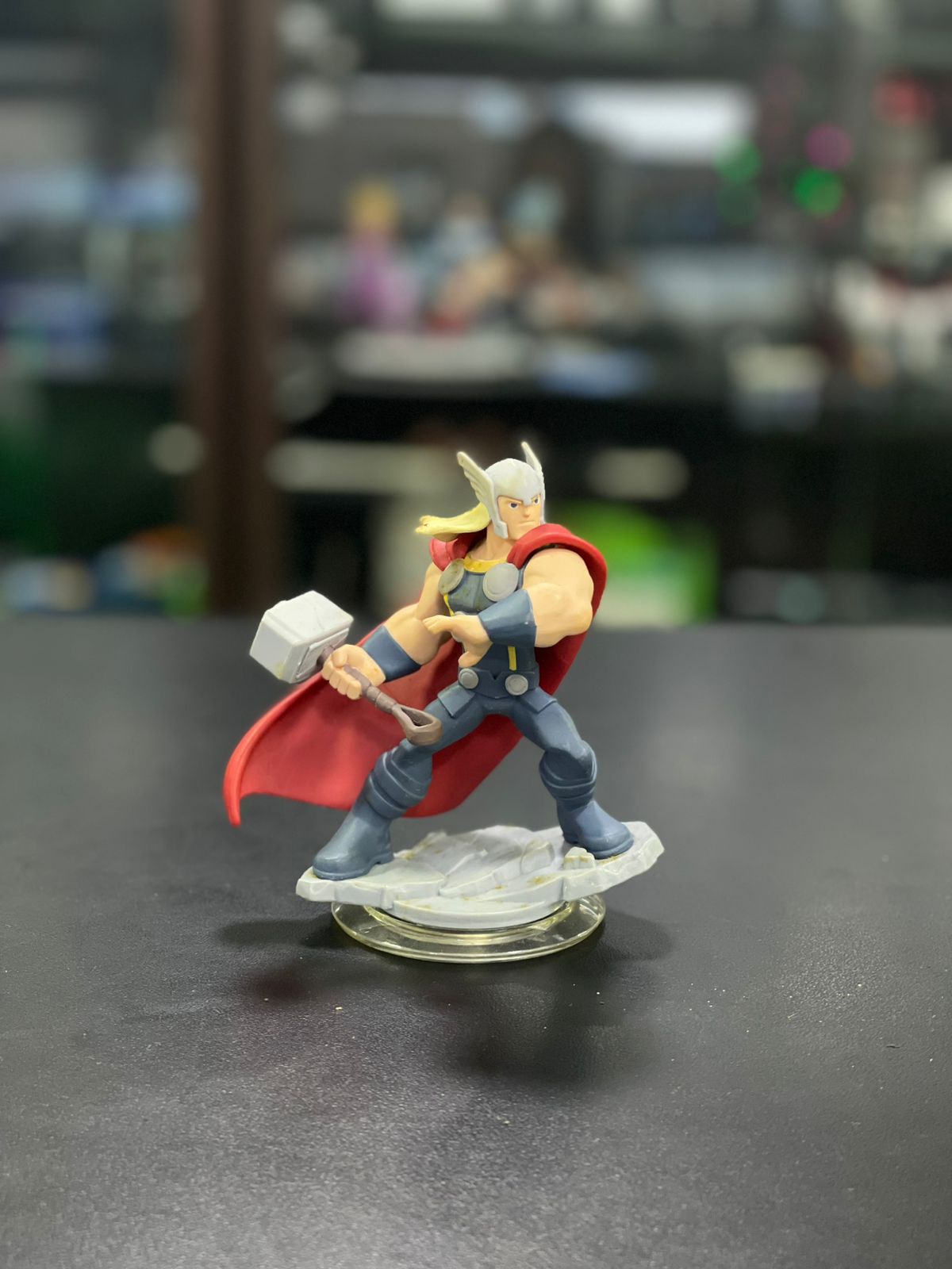 Personagem Disney Infinity Thor Item usado